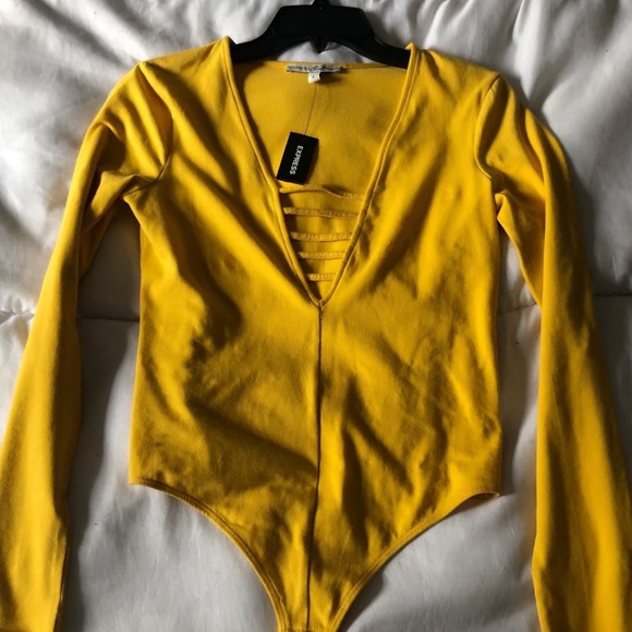 New EXPRESS BODYSUIT TOP - Picture 2 of 2